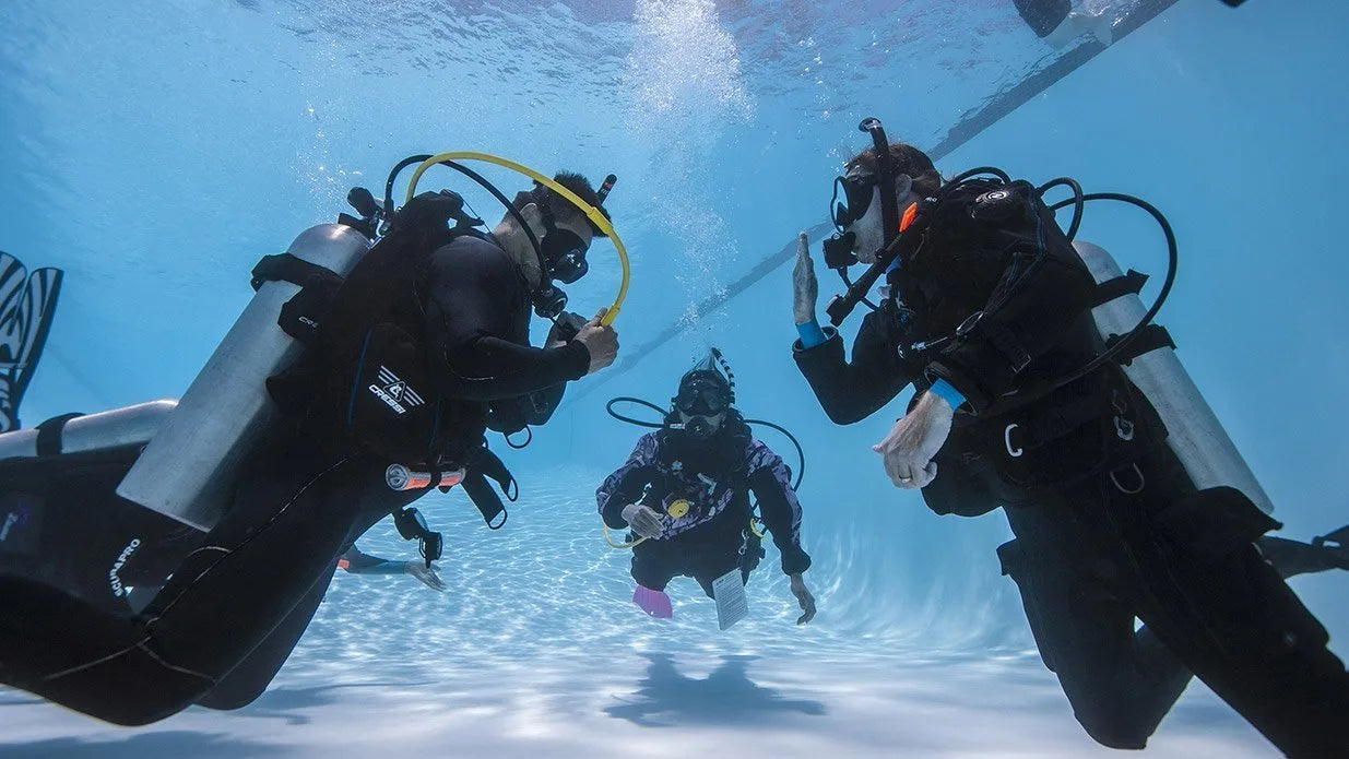 PADI Rescue Class