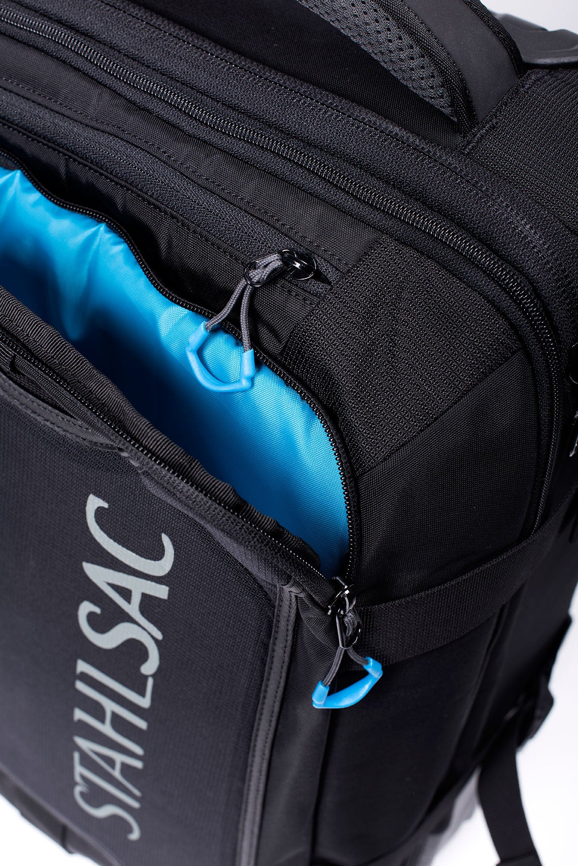 Stahlsac 22in Steel Carry-On Black - Outside The Asylum Diving & Travel